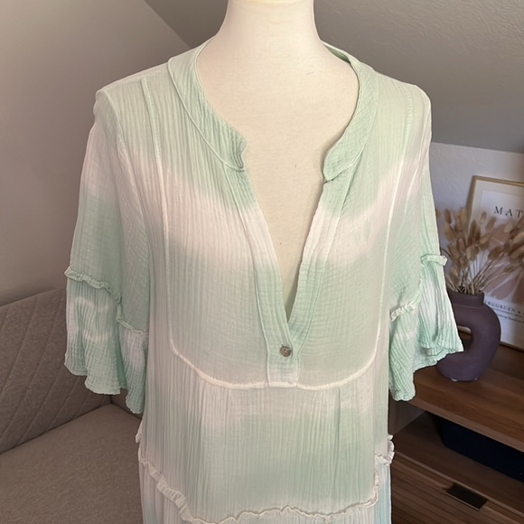 Kiwi Saint Tropez Beach Coverup - Picture 2 of 6